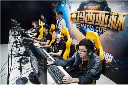 容易触动俱 容易触动俱